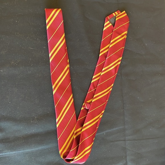 Harry Potter tie - Picture 2 of 3